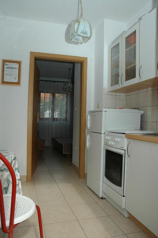 Apartments Jurina Krk Town Rum bild